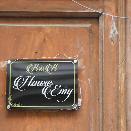 House Emy In Central נאפולי מראה חיצוני תמונה