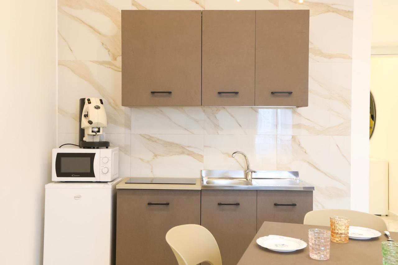 House Emy In Central נאפולי מראה חיצוני תמונה