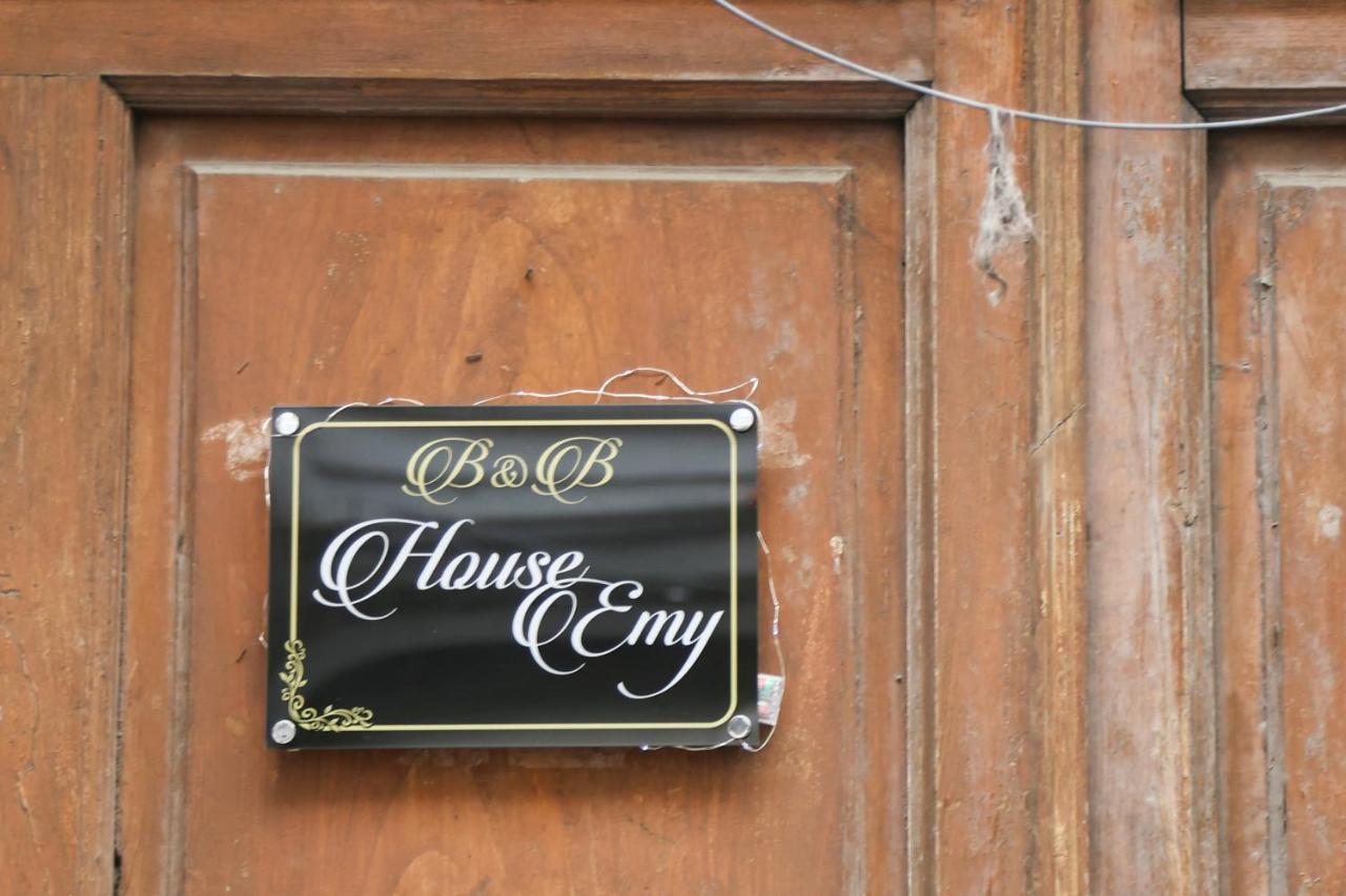 House Emy In Central נאפולי מראה חיצוני תמונה